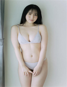 《洲精品无码高潮喷水A片-松动的嘴唇1990美版演员表》