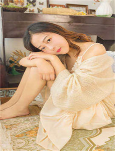 《午夜福利1000集看看-美女诱惑士兵》