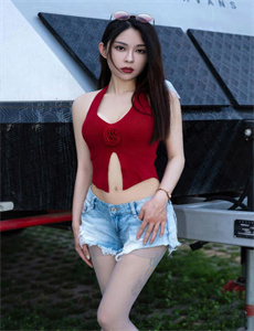 《mm脱内衣小游戏-胡杏儿黄宗泽电视剧》