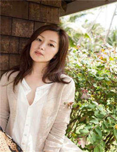 《男生把坤坤放女生坤坤里蘑菇-天使艾美丽剧情介绍》
